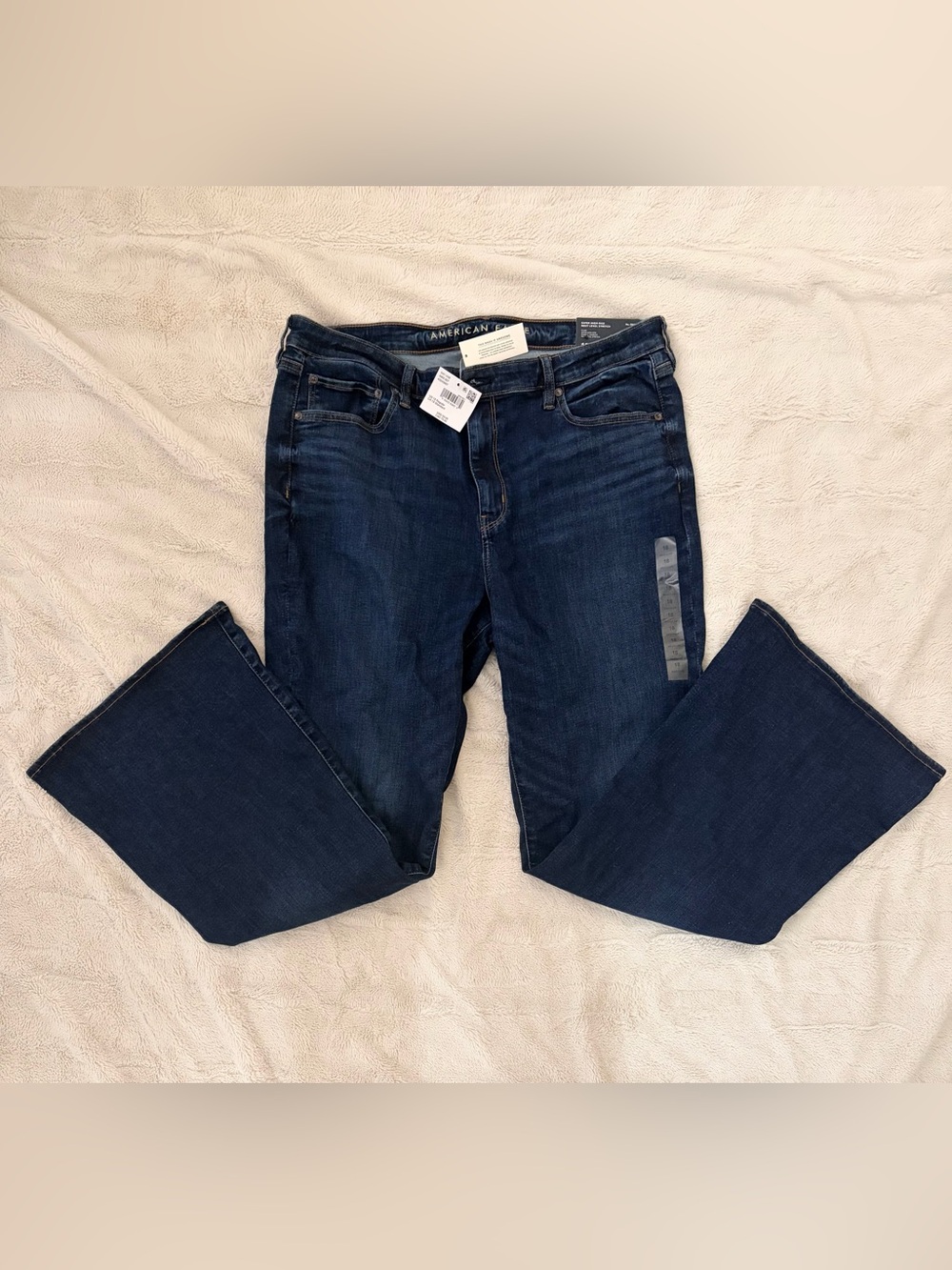 American Eagle Women’s Dark Blue Flare Jeans